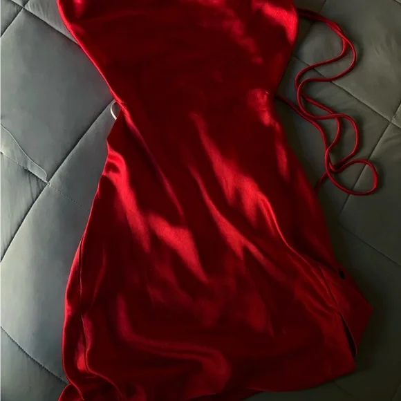 Princess Polly Strapless Red Dress - Picture 4 of 5